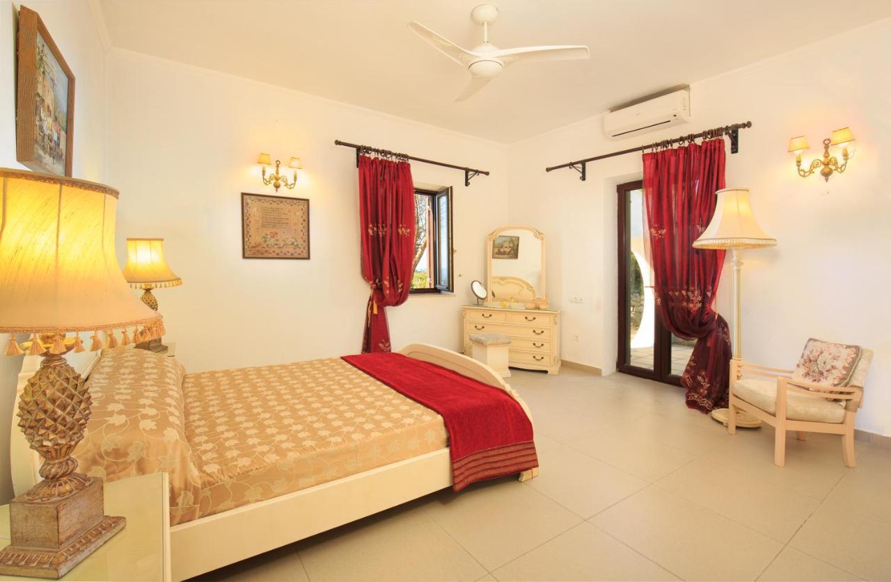 Villa Quietude Agios Stefanos Avliotes  ภายนอก รูปภาพ